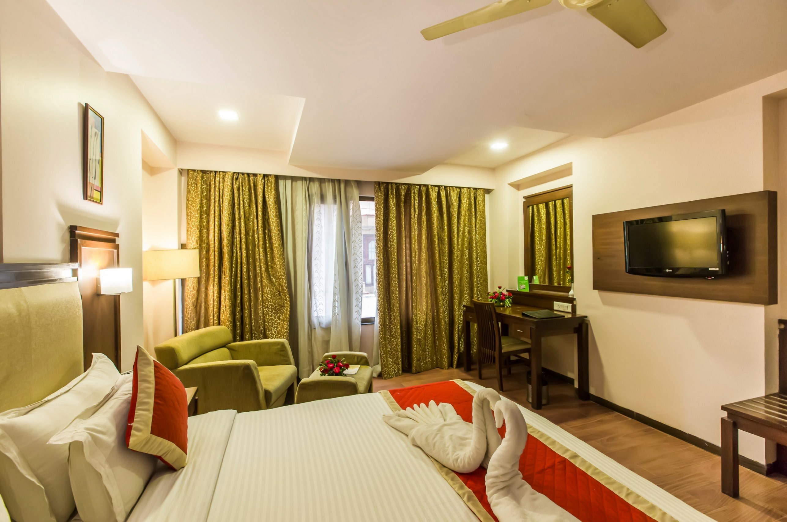 Luxury hotel exterior 3